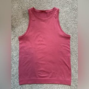 Lululemon Swiftly Relaxed Fit Tank, size 4, great condition